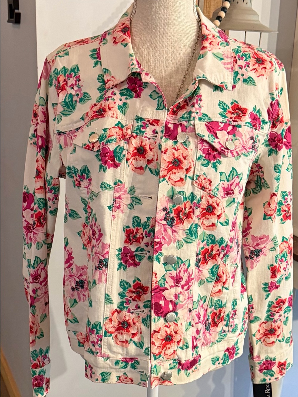 Kim Rogers Cream Button-Front Floral Shirt Jacket with Pink & Green Print NWT